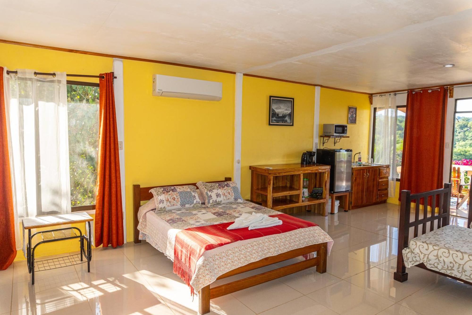 Villa Manolo Ocean And Forest View Hotel Drake Bay ภายนอก รูปภาพ